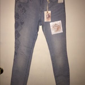 Jessica Simpson Jeans